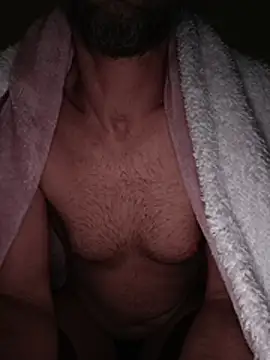 Snapshot of niesmialy39oon chatting on 12/05/25, 07:43 niesmialy39oon online show from 12/05/25, 07:43