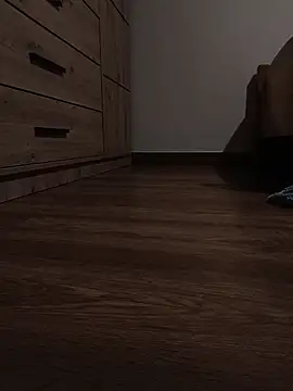 Snapshot of niesmialy39oon chatting on 02/12/26, 08:37 niesmialy39oon online show from 02/12/26, 08:37