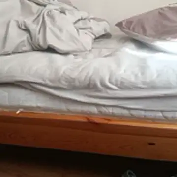 Snapshot of niesmialy39oon chatting on 04/06/26, 06:25 niesmialy39oon online show from 04/06/26, 06:25