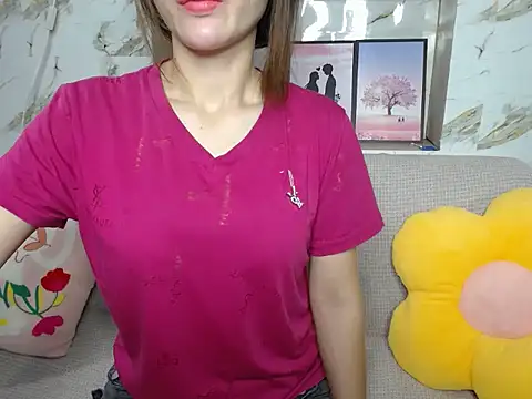 Love bug15 online show from 10/09/25, 05:49