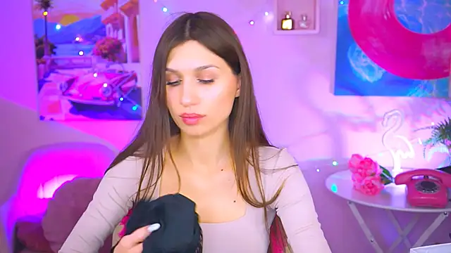 Snapshot of MollyPerry chatting on 12/18/24, 04:06 MollyPerry online show from 12/18/24, 04:06