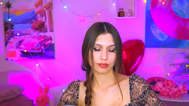 Snapshot of MollyPerry chatting on 02/25/25, 07:25 MollyPerry online show from 02/25/25, 07:25