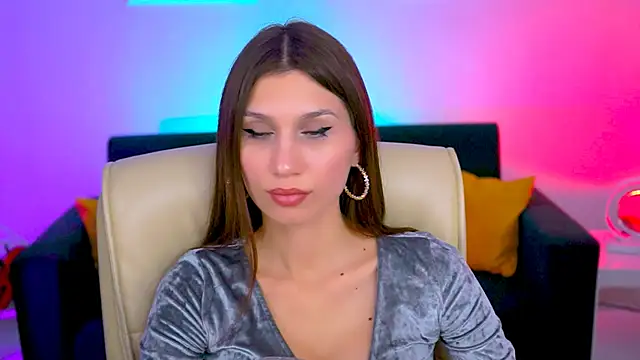 Snapshot of MollyPerry chatting on 03/05/25, 07:17 MollyPerry online show from 03/05/25, 07:17