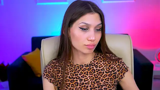 Snapshot of MollyPerry chatting on 03/09/25, 04:11 MollyPerry online show from 03/09/25, 04:11