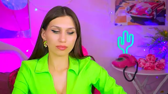 Snapshot of MollyPerry chatting on 03/12/25, 01:36 MollyPerry online show from 03/12/25, 01:36