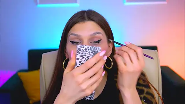 Snapshot of MollyPerry chatting on 03/16/25, 07:17 MollyPerry online show from 03/16/25, 07:17