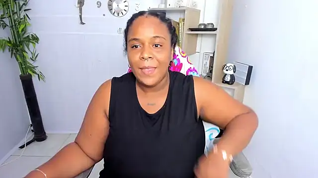 Snapshot of bbw_charlote chatting on 07/18/26, 12:20 bbw charlote online show from 07/18/26, 12:20