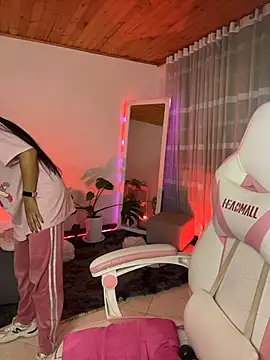 Violetta kim1 online show from 02/23/26, 11:18