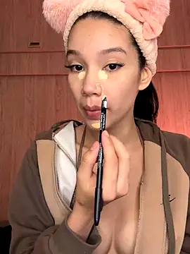 Ambar R0SSE online show from 10/02/25, 01:01