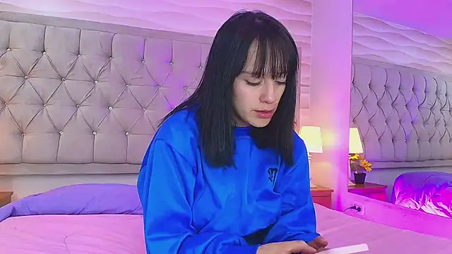 AlissonLopez  online show from 03/14/25, 04:21