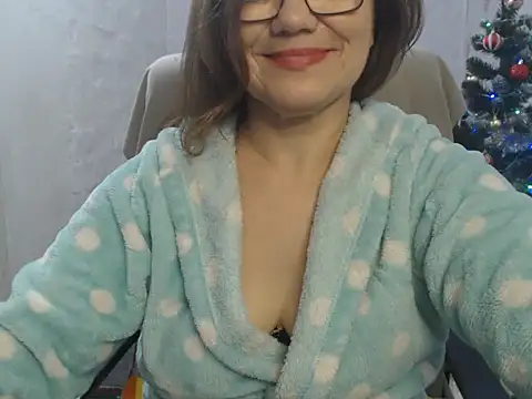 KittyyLaBeauty online show from 01/05/26, 05:27