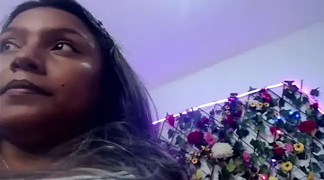 Snapshot of sexysusan4you chatting on 01/11/25, 10:18 sexysusan4you online show from 01/11/25, 10:18