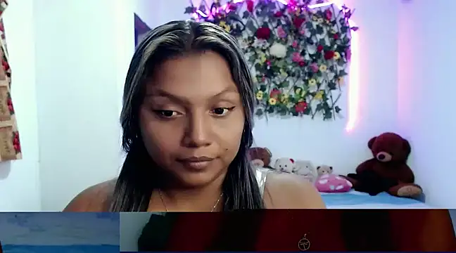 Snapshot of sexysusan4you chatting on 02/06/25, 07:29 sexysusan4you online show from 02/06/25, 07:29