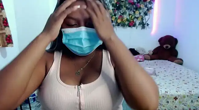 Snapshot of sexysusan4you chatting on 02/12/25, 06:09 sexysusan4you online show from 02/12/25, 06:09