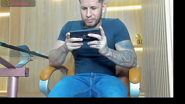 George Diesell online show from 10/18/25, 08:53