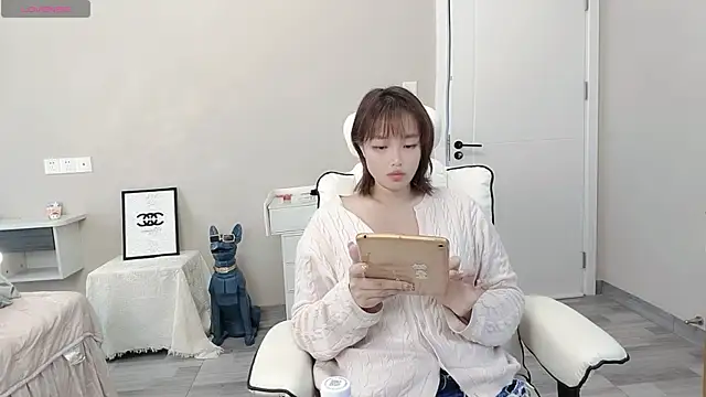 Cothy Ti online show from 11/07/25, 04:23