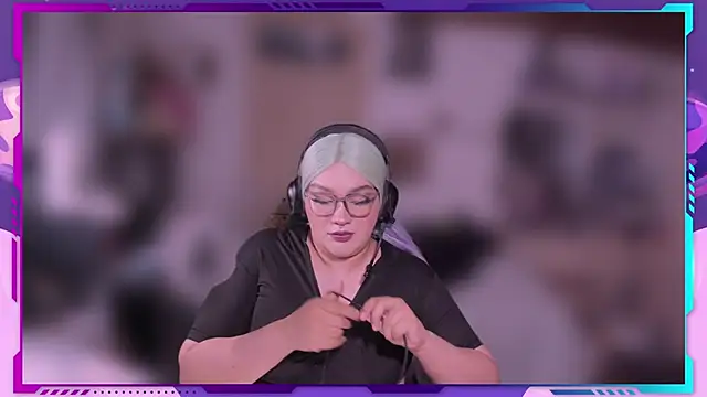 MegariaB online show from 06/02/26, 04:58