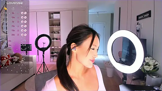 Snapshot of Sweet_yasu chatting on 12/16/24, 07:48 Sweet yasu online show from 12/16/24, 07:48