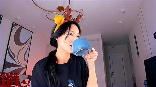 Snapshot of Sweet_yasu chatting on 12/30/24, 08:10 Sweet yasu online show from 12/30/24, 08:10