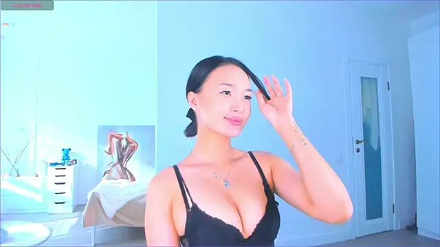 Snapshot of Sweet_yasu chatting on 12/01/25, 07:57 Sweet yasu online show from 12/01/25, 07:57