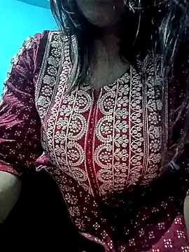 Snapshot of Dayna-36 chatting on 02/07/25, 09:15 Dayna-36 online show from 02/07/25, 09:15