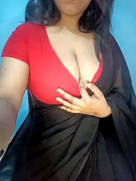 Snapshot of Dayna-36 chatting on 02/08/25, 03:53 Dayna-36 online show from 02/08/25, 03:53