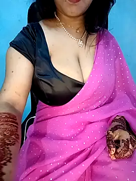 Snapshot of Dayna-36 chatting on 02/28/25, 03:48 Dayna-36 online show from 02/28/25, 03:48