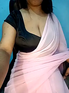 Snapshot of Dayna-36 chatting on 03/07/25, 03:28 Dayna-36 online show from 03/07/25, 03:28