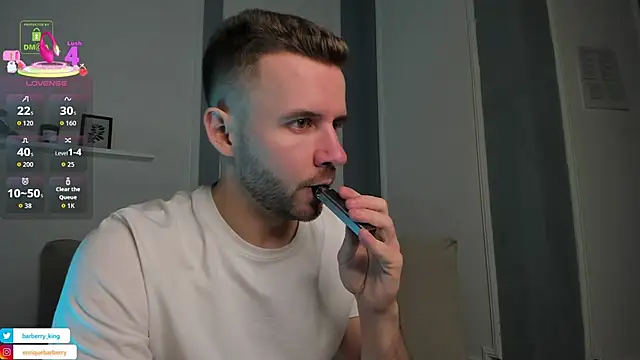 EnriqueBarberry online show from 11/02/25, 06:16