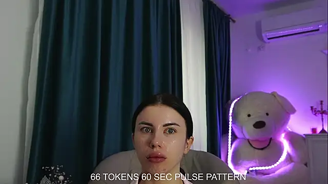 ivyleague  online show from 01/11/25, 06:24