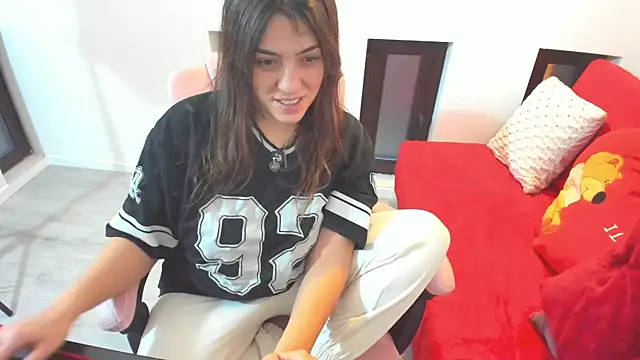 Dyana Kaylinn online show from 12/20/25, 05:36