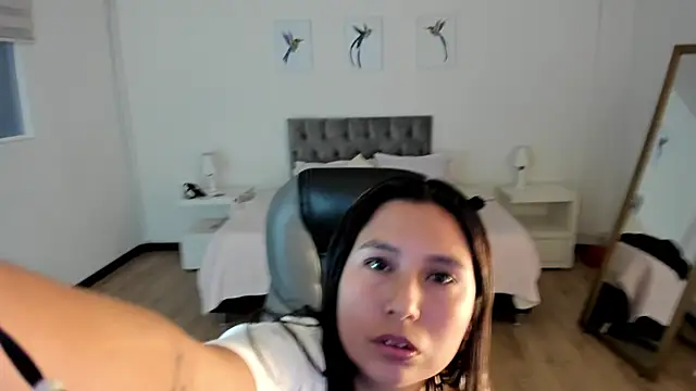  Natalie18 online show from 02/07/25, 03:01