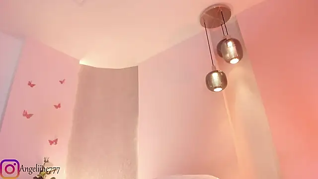 angeline-777 online show from 09/18/25, 01:02