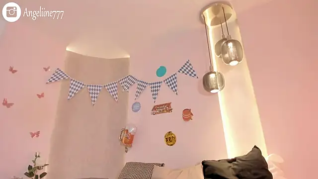 angeline-777 online show from 10/01/25, 11:49