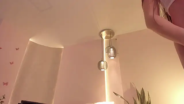 Snapshot of angeline-777 chatting on 02/01/26, 02:15 angeline-777 online show from 02/01/26, 02:15