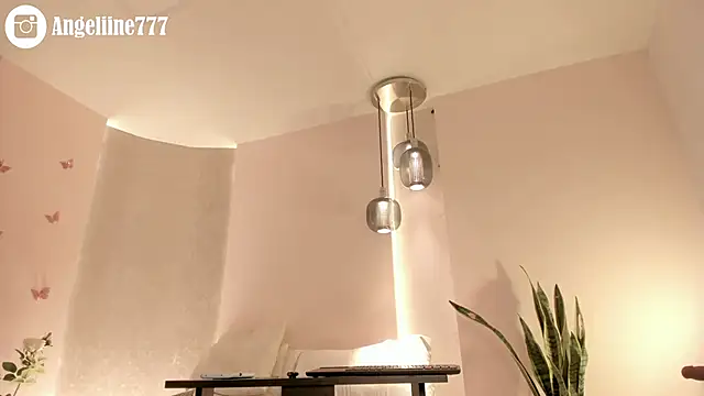 Snapshot of angeline-777 chatting on 02/18/26, 01:07 angeline-777 online show from 02/18/26, 01:07