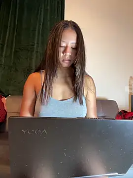 VanessaBling online show from 02/12/25, 01:09