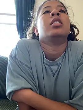 VanessaBling online show from 10/12/25, 05:01