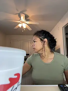 VanessaBling online show from 02/14/26, 04:04