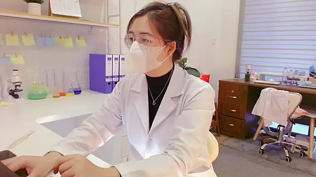 Snapshot of Alisa_Hotfeeling chatting on 02/24/25, 02:30 Alisa Hotfeeling online show from 02/24/25, 02:30