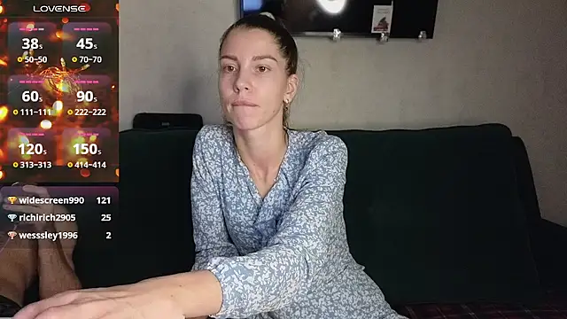 Snapshot of FoxLoveBasik chatting on 02/23/25, 05:39 FoxLoveBasik online show from 02/23/25, 05:39