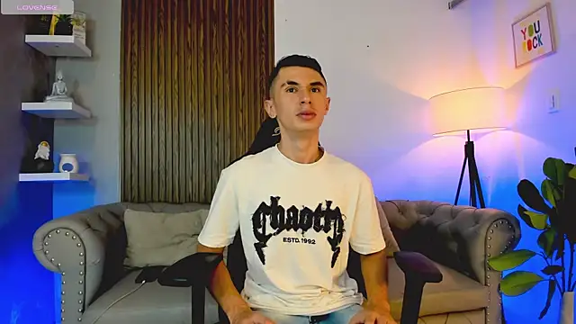 Jotastevensxx online show from 11/10/25, 07:13