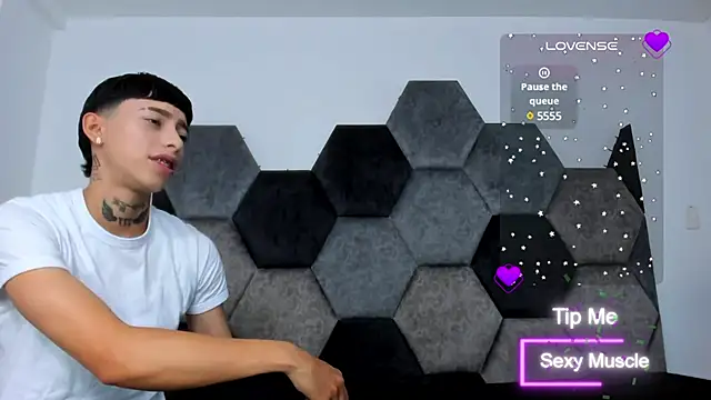 AmberAdams  online show from 03/07/25, 04:22