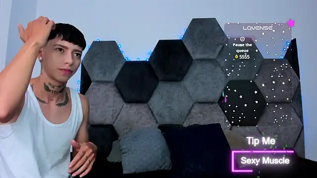 AmberAdams  online show from 03/14/25, 02:30