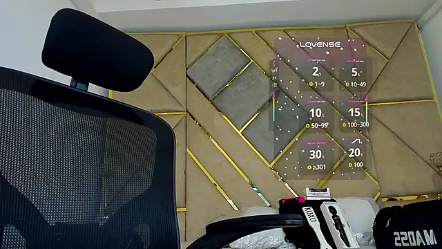 AmberAdams  online show from 10/13/25, 01:22