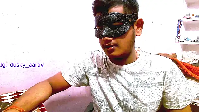 Dusky Aarav online show from 11/24/25, 06:02