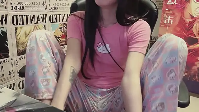 Snapshot of SNAKEgirlQAQ chatting on 05/31/26, 06:09 SNAKEgirlQAQ online show from 05/31/26, 06:09
