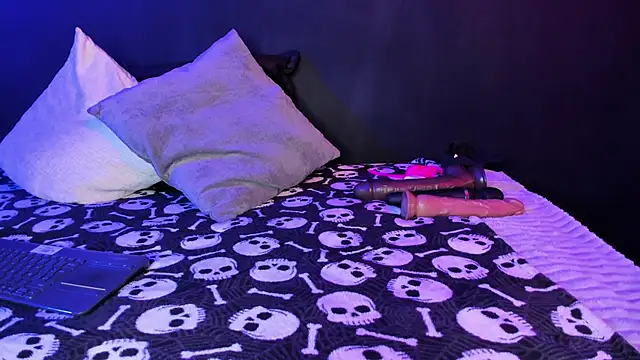 gasaiusagi golden online show from 09/08/25, 07:35