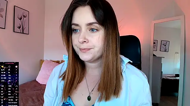 Snapshot of miss_seline chatting on 10/14/25, 08:09 miss seline online show from 10/14/25, 08:09