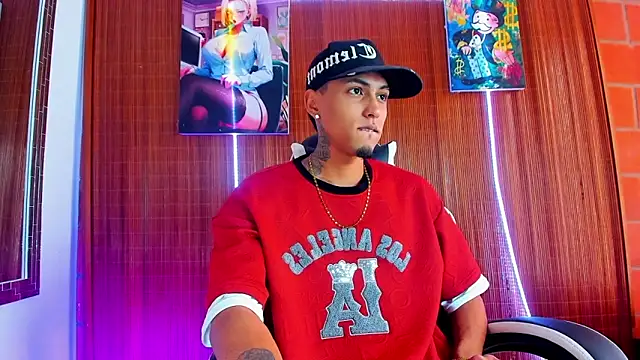 Liam lee online show from 02/22/26, 03:43